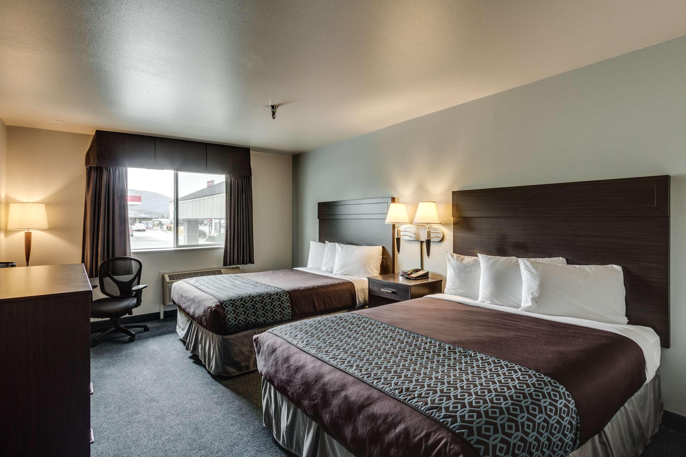 Best Western Plus Philadelphia Bensalem Hotel Exterior foto