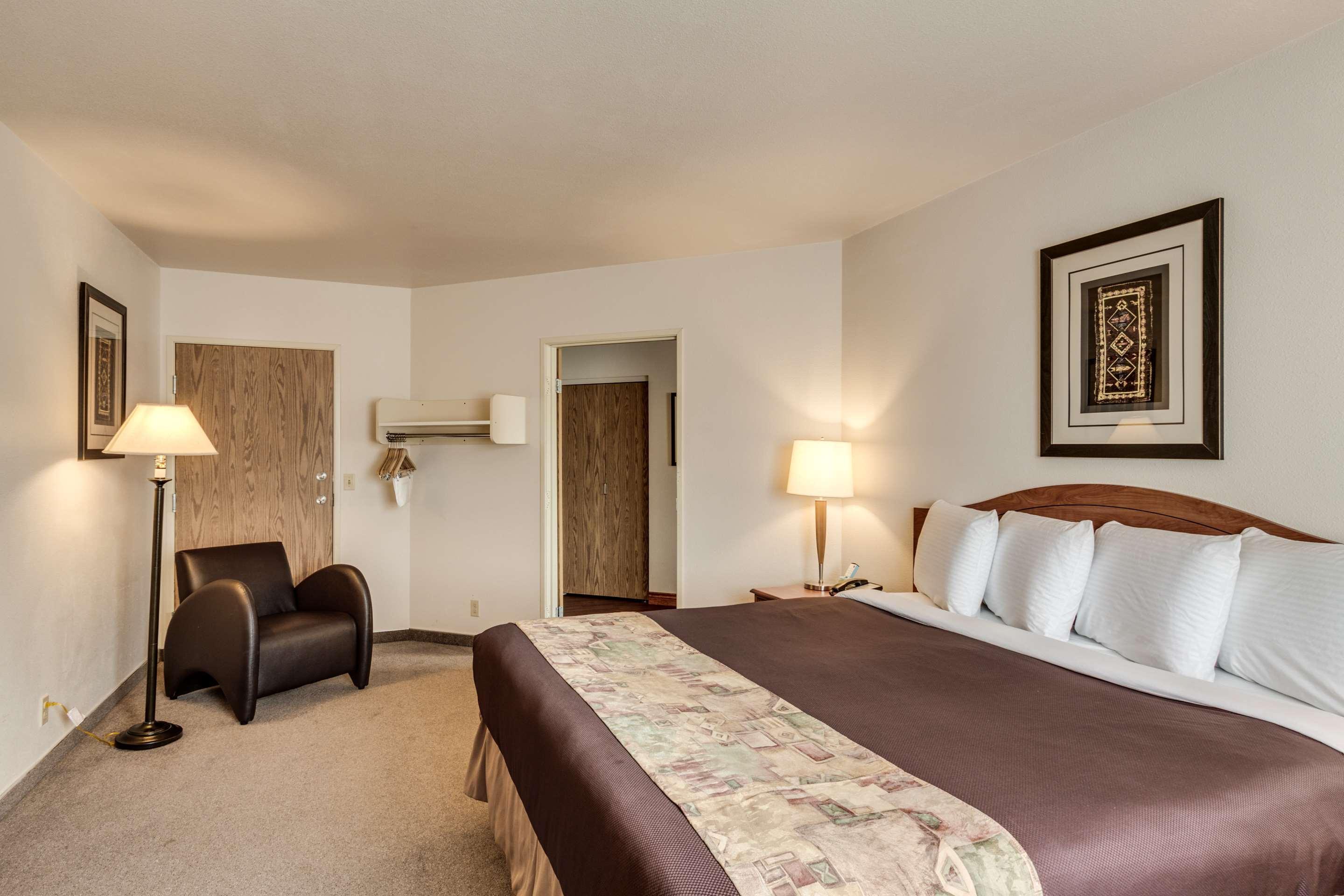 Best Western Plus Philadelphia Bensalem Hotel Exterior foto